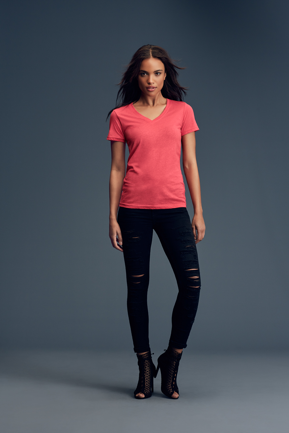 T-shirt Women’s Featherweight V-Neck Tee ANVIL